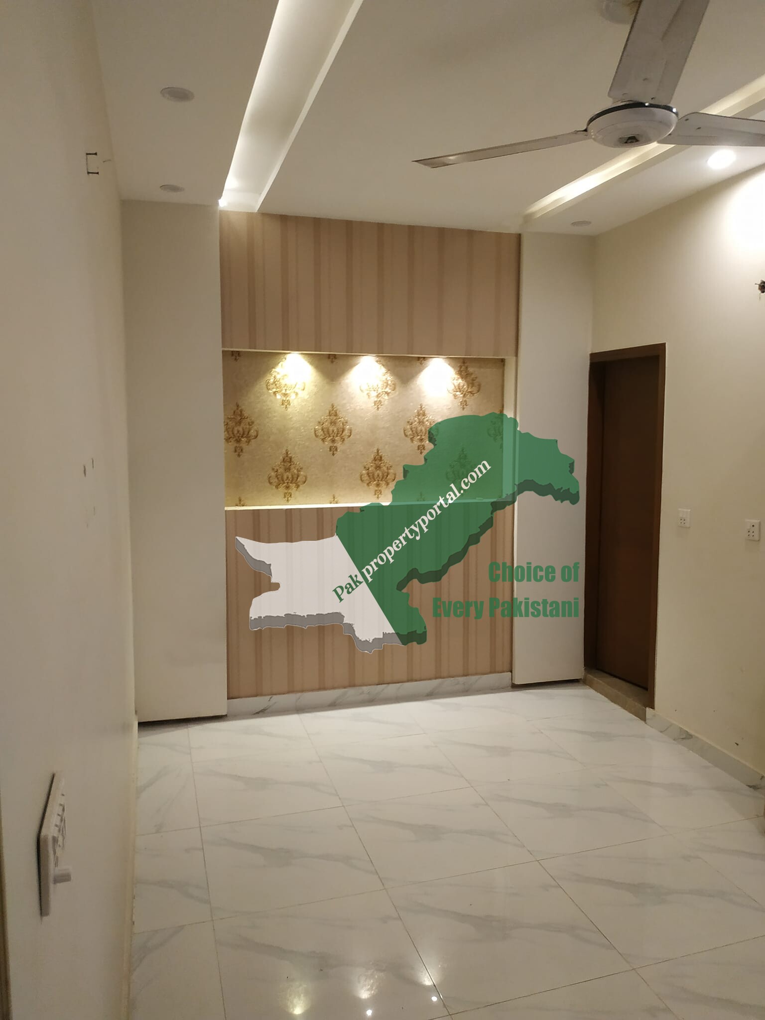 3.25 Marla stylish house ultra modern for sale in canal garden near bahria town Lahore