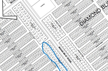 10 Marla plot for sale in park view villas