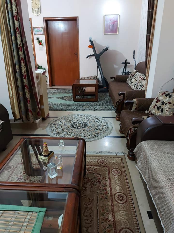 5 Marla Tripal Story House for sale in wapda town phase 1 G4 block Lahore