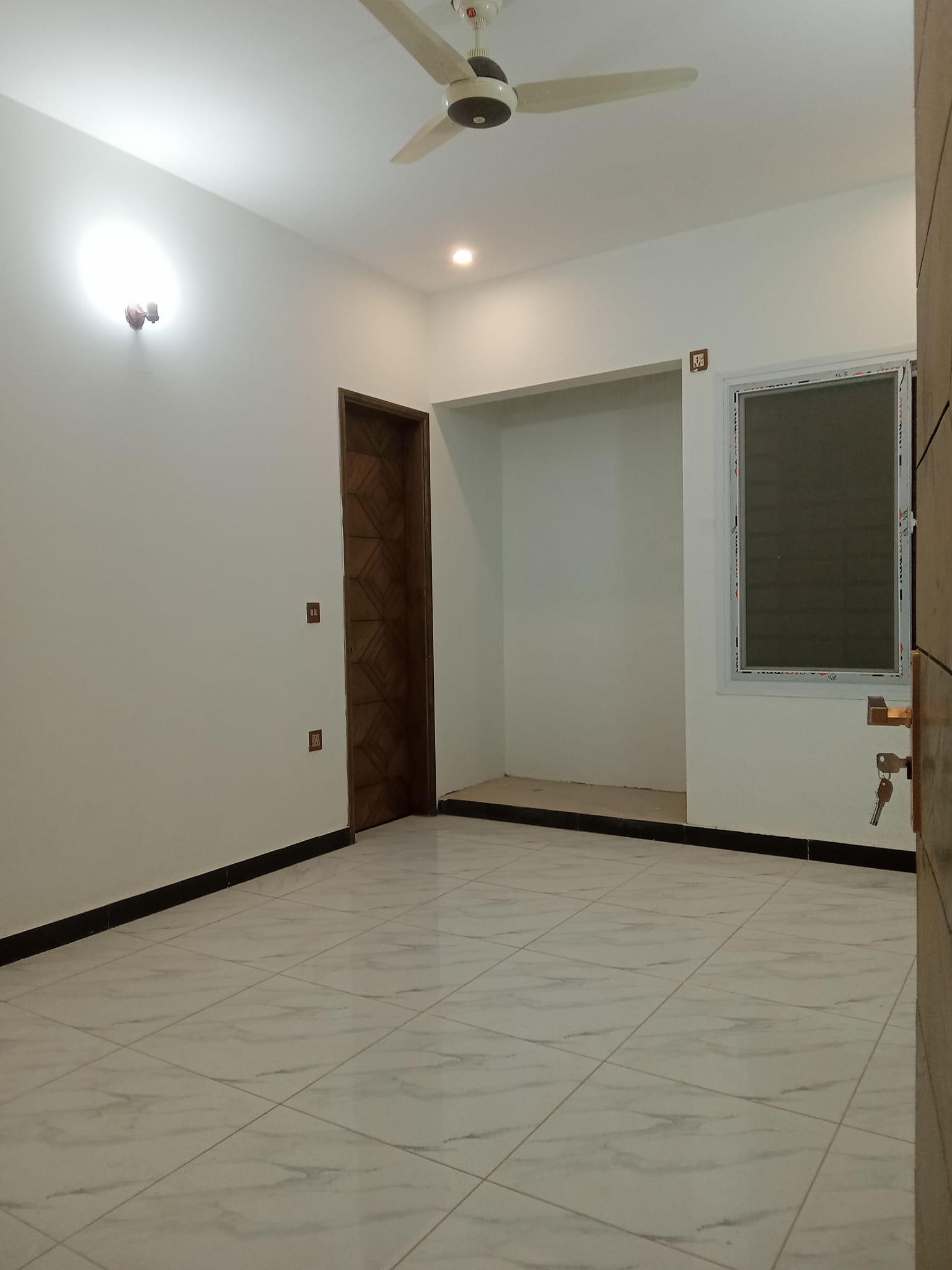 1100 Square feet AVAILABLE APARTMENT FOR RENT in Muhammad Ali Society Karachi