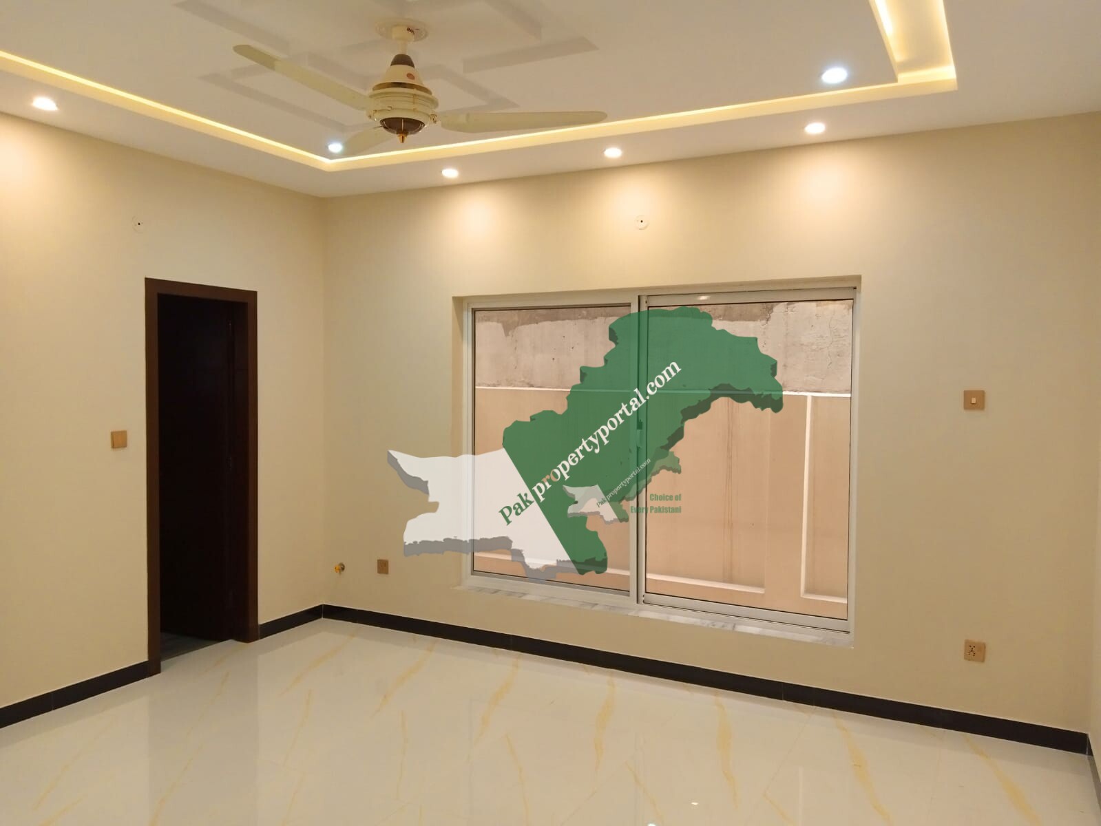 24.5 Marla with 90 feet front double unit House For sale in Phase 5 bahria town Islamabad