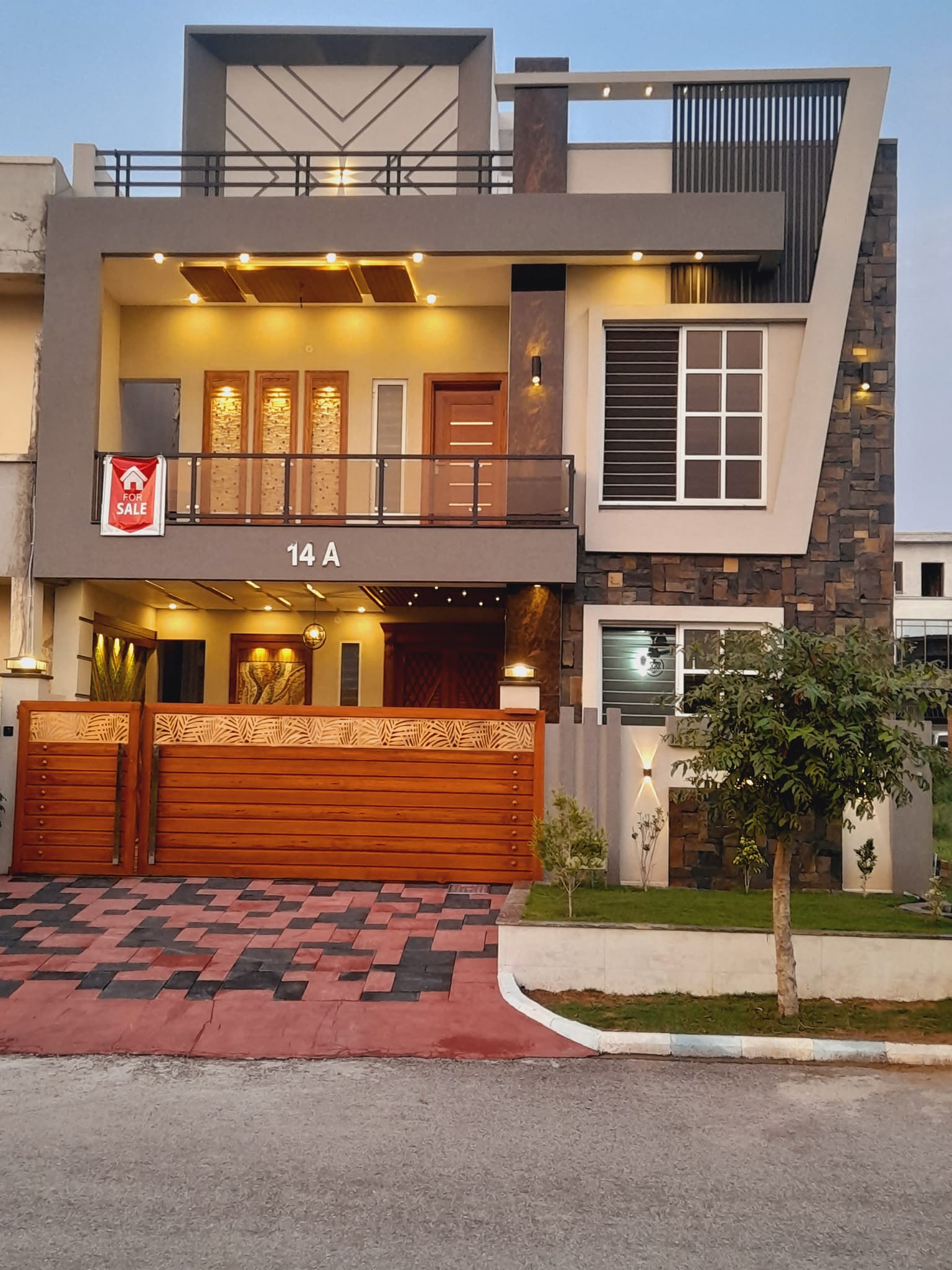 7 Mala House for sale in  Jinnah Garden Phase-1 Islamabad