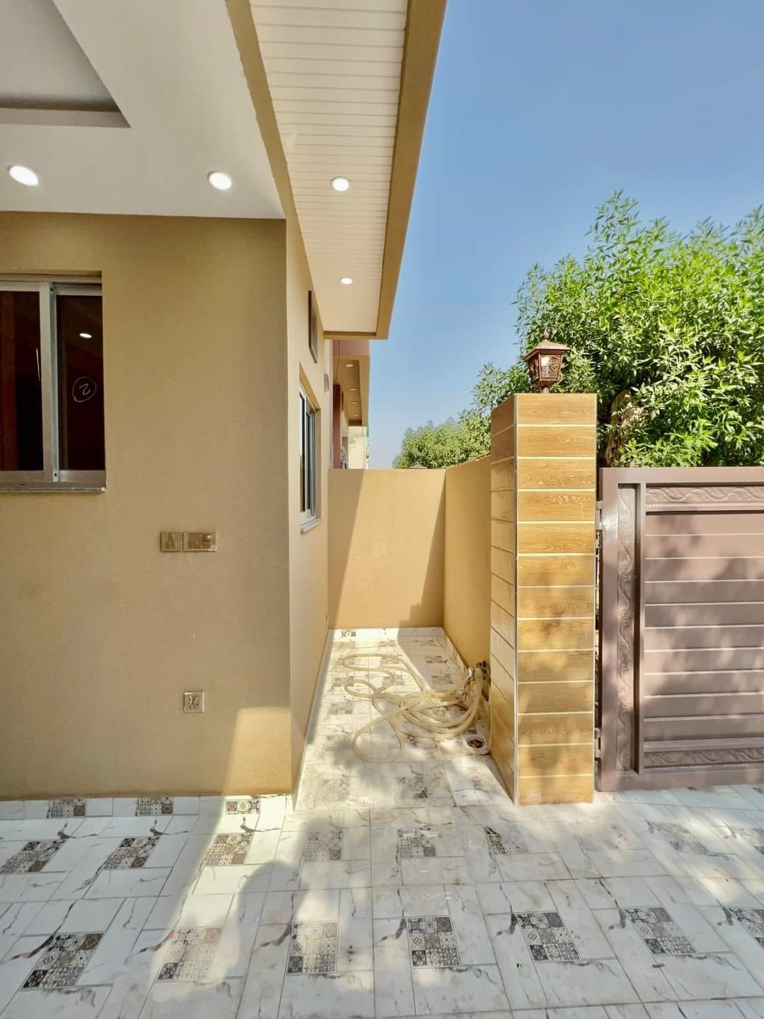 3.5 MARLA  HOUSE FOR SALE in  DREAM GARDENS DEFENSE ROAD OPPOSITE TO COMSAT UNIVERSITY RAIWIND ROAD Lahore