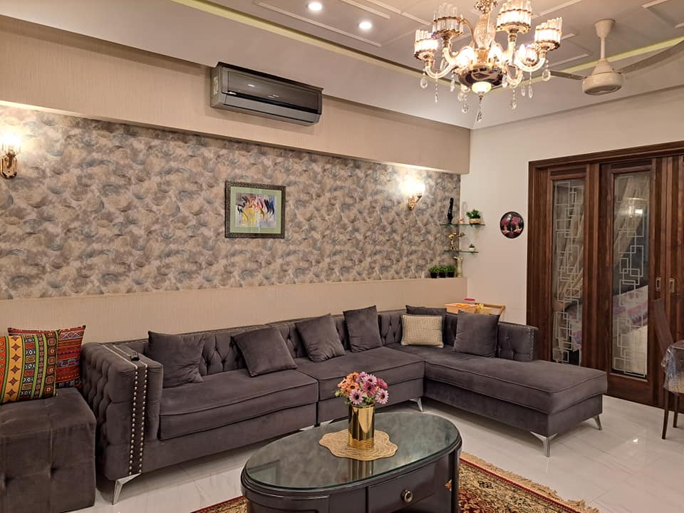 10 Marla Corner Slightly Used House  For Sale in State Life Society Lahore