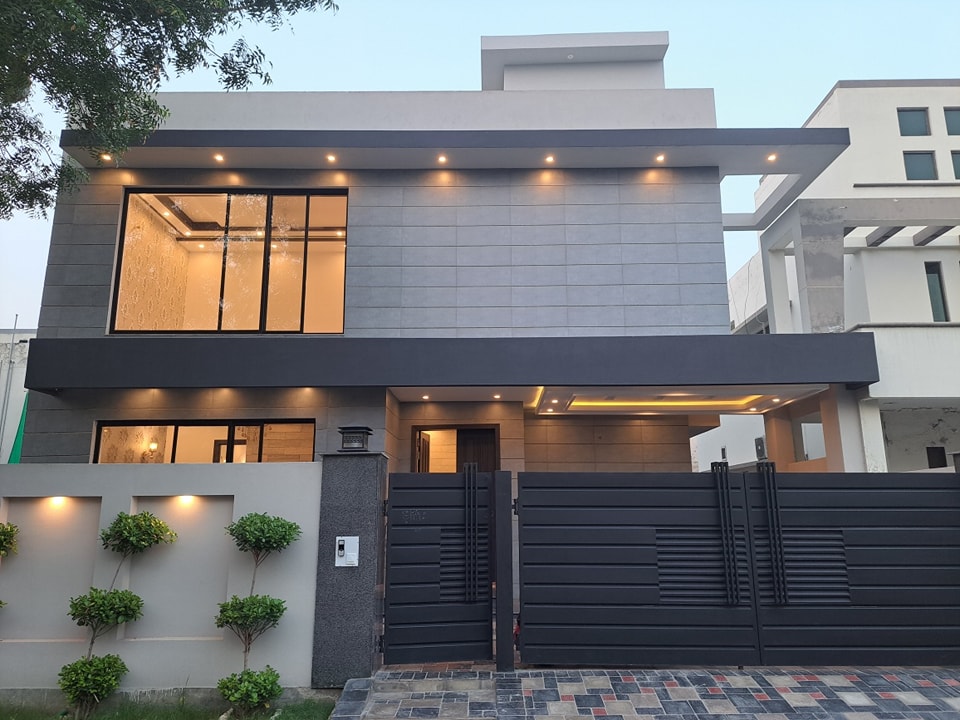 10 Marla Brand New Modern House for sale in State Life Society Lahore