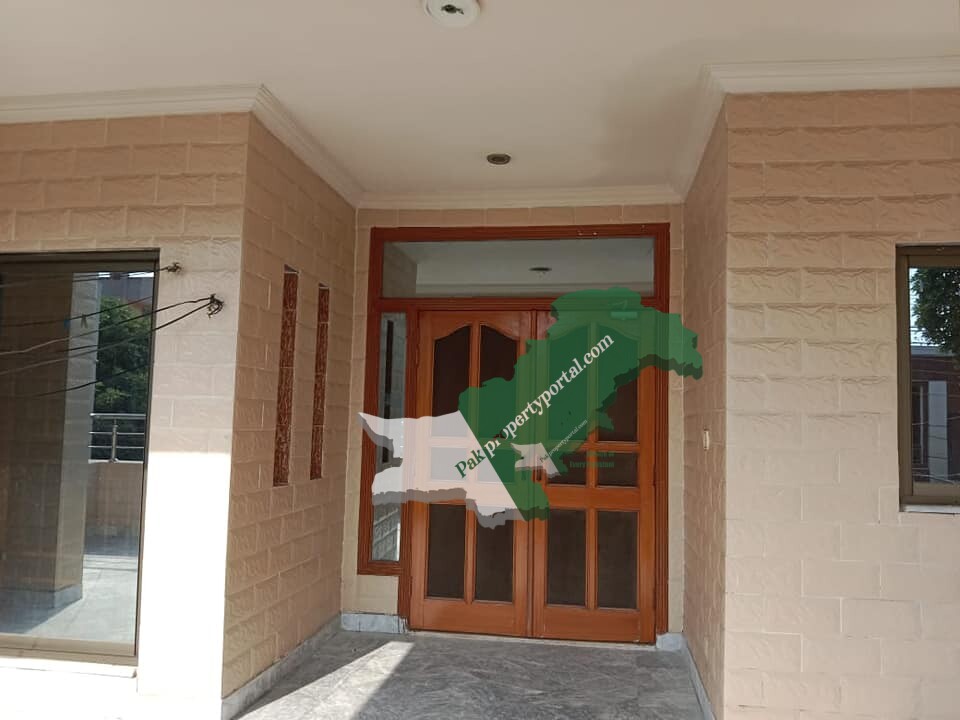 1 kanal first floor available for rent in PCSIR 2 near Shouket khanum and UCP Lahore