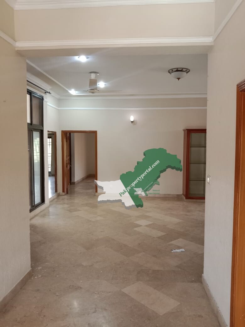 1 kanal first floor available for rent in PCSIR 2 near Shouket khanum and UCP Lahore