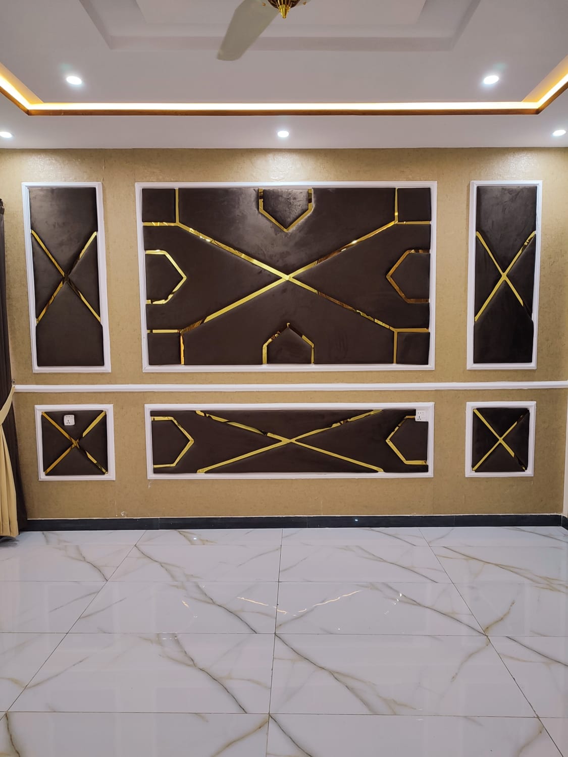 1 kanal brand new Spanish House for sale in A1 block Wapda town Lahore