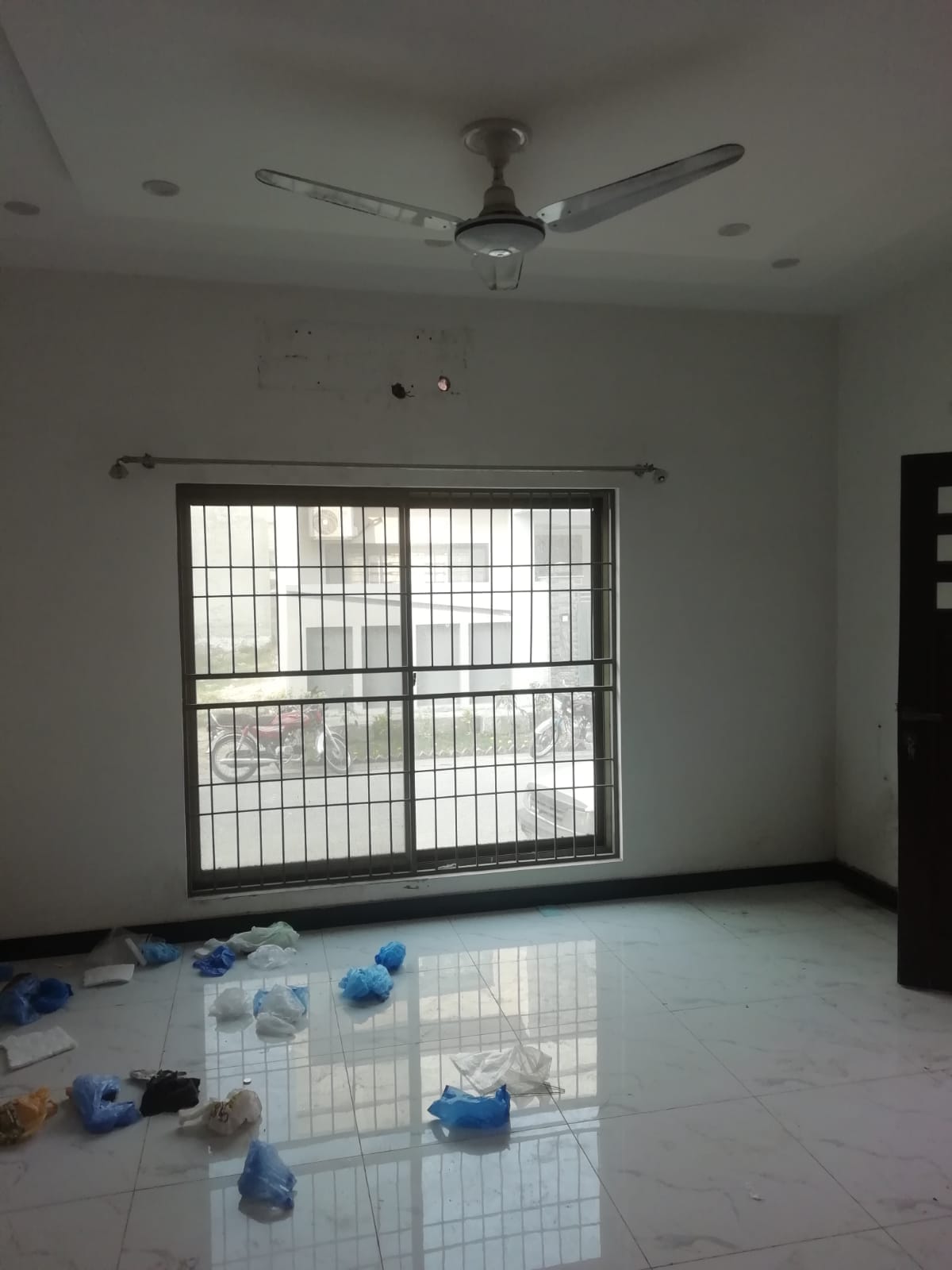 8 Marla corner lower portion available for rent in Punjab university society phase 2 Lahore