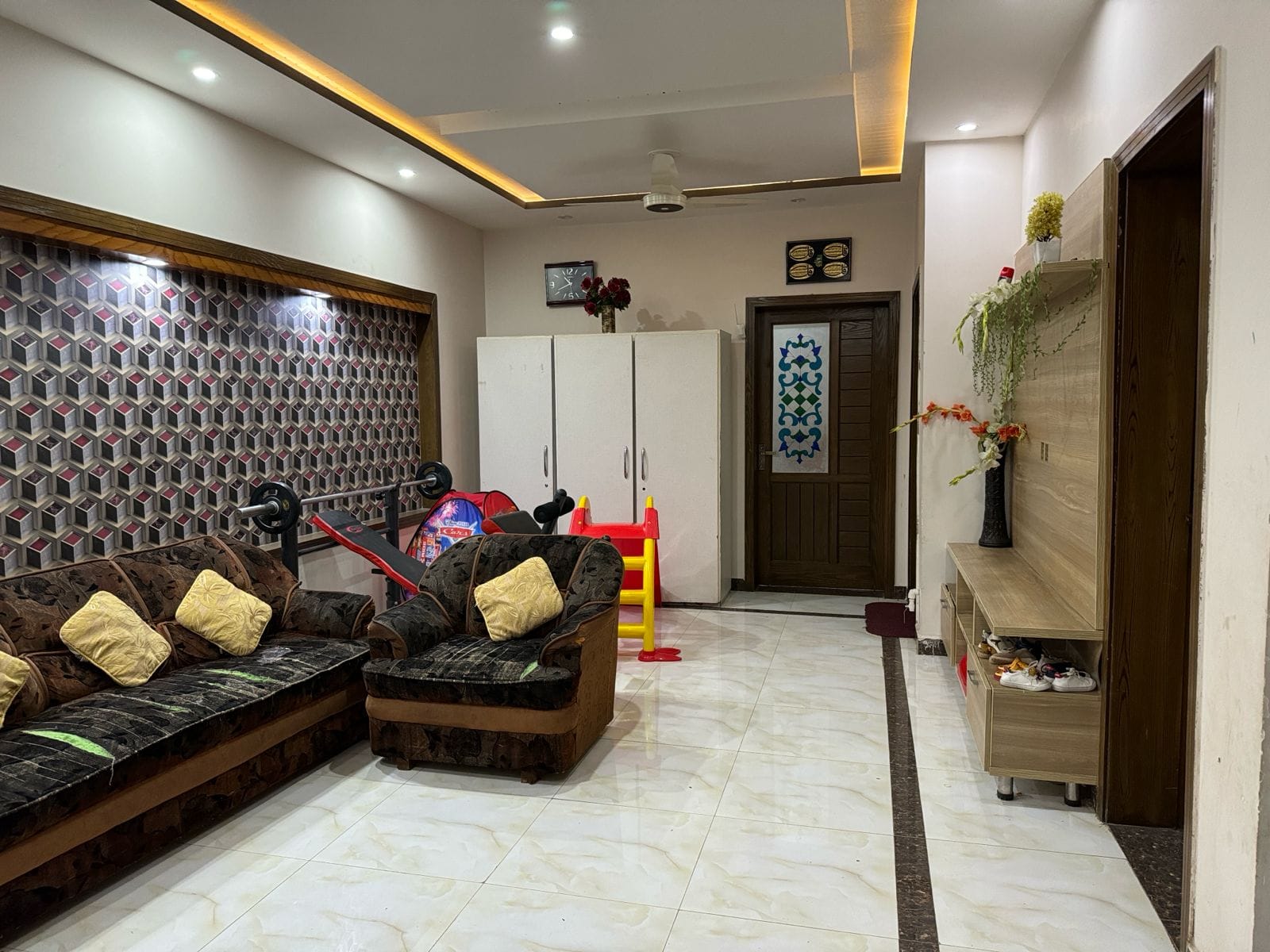 10 Marla used house for sale in phase 7 Bahria town Islamabad
