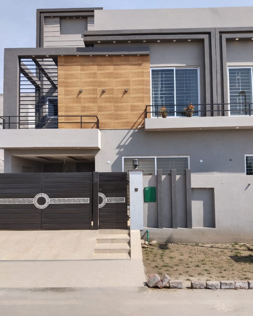 5 Marla brand new house for sale in 𝘉𝘢𝘩𝘳𝘪𝘢 𝘕𝘢𝘴𝘩𝘦𝘮𝘢𝘯 𝘏𝘰𝘶𝘴𝘪𝘯𝘨 𝘚𝘰𝘤𝘪𝘦𝘵𝘺 Lahore