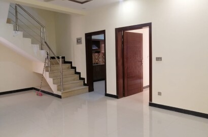 Urgent 5 Marla Used House For Sale Bahria Town Phase 8 Rawalpindi