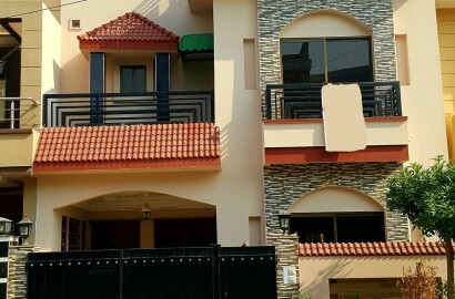 5 MARLA BEAUTIFULL DOUBLE STORY HOUSE FOR SALE