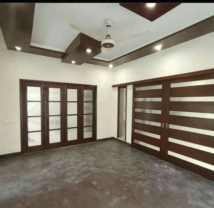 one Kanal Most Elegant Design Luxurious Villa For Sale in DHA Lahore