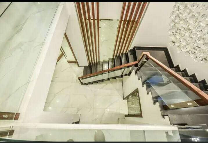 7 Marla Top Notching Villa for Sale in DHA Lahore