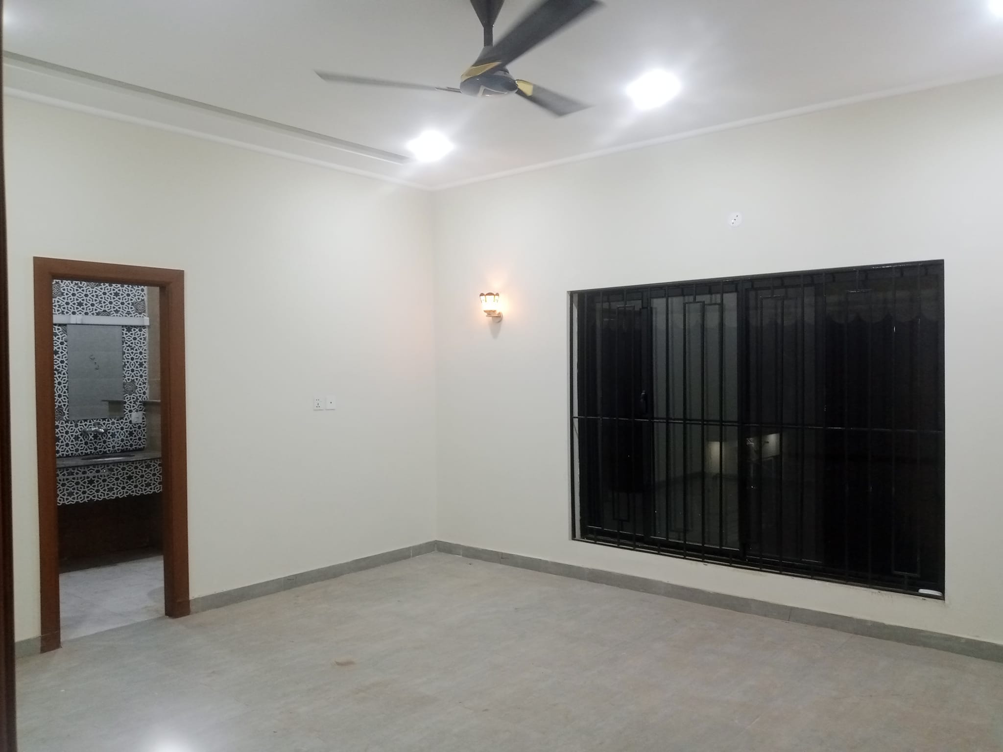 Brand New 10 Marla Upper Portion Available for Rent in DHA Islamabad