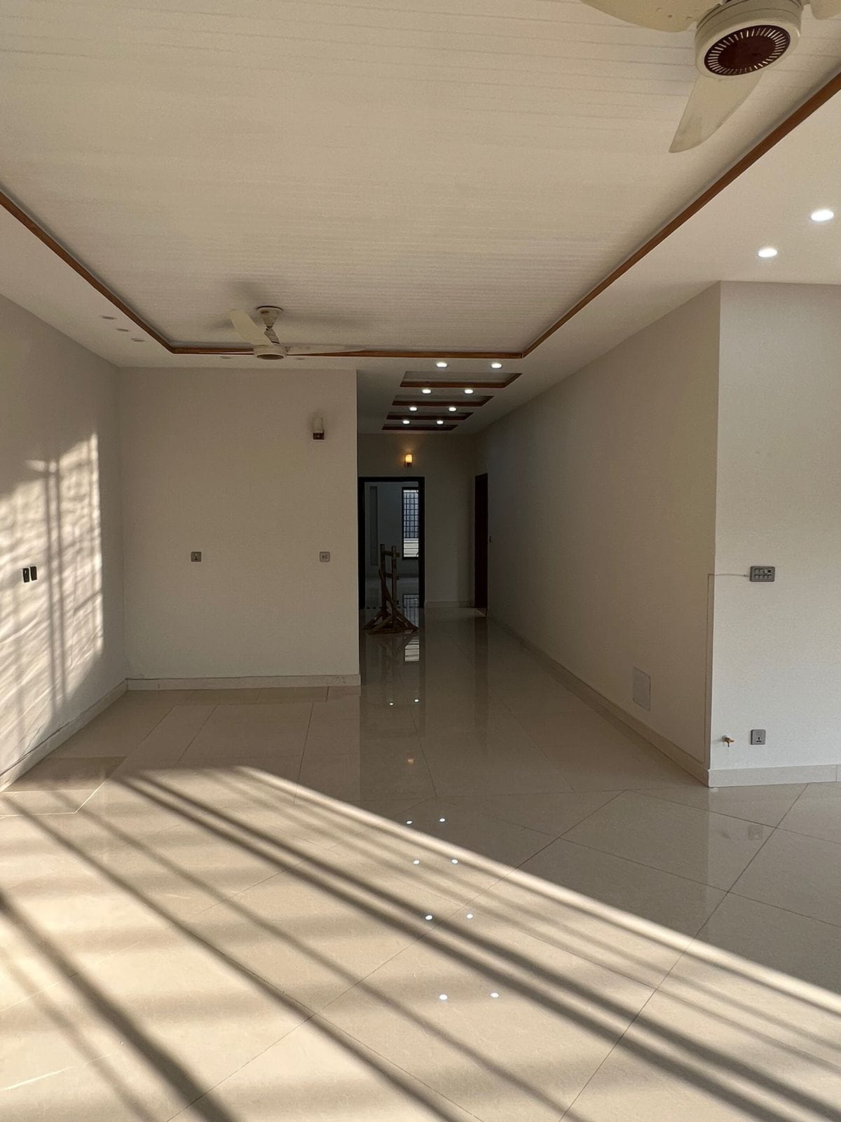 One Kanal luxury Corner used the house for sale  In Prime location Bahria Town phase Rawalpindi