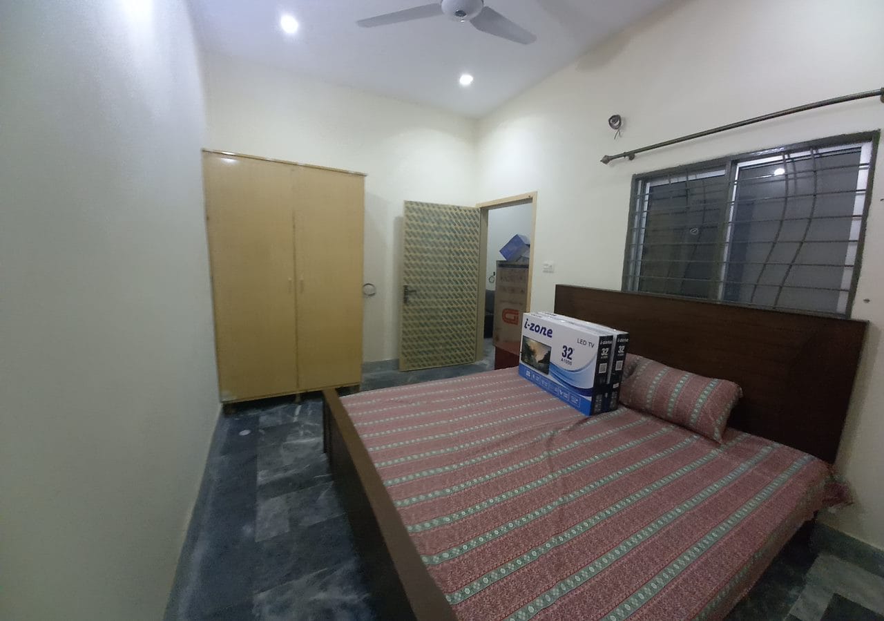 5 Marla Full Furnished Ground Portion For Rent  Near Shaukat Khanum UCP Lahore