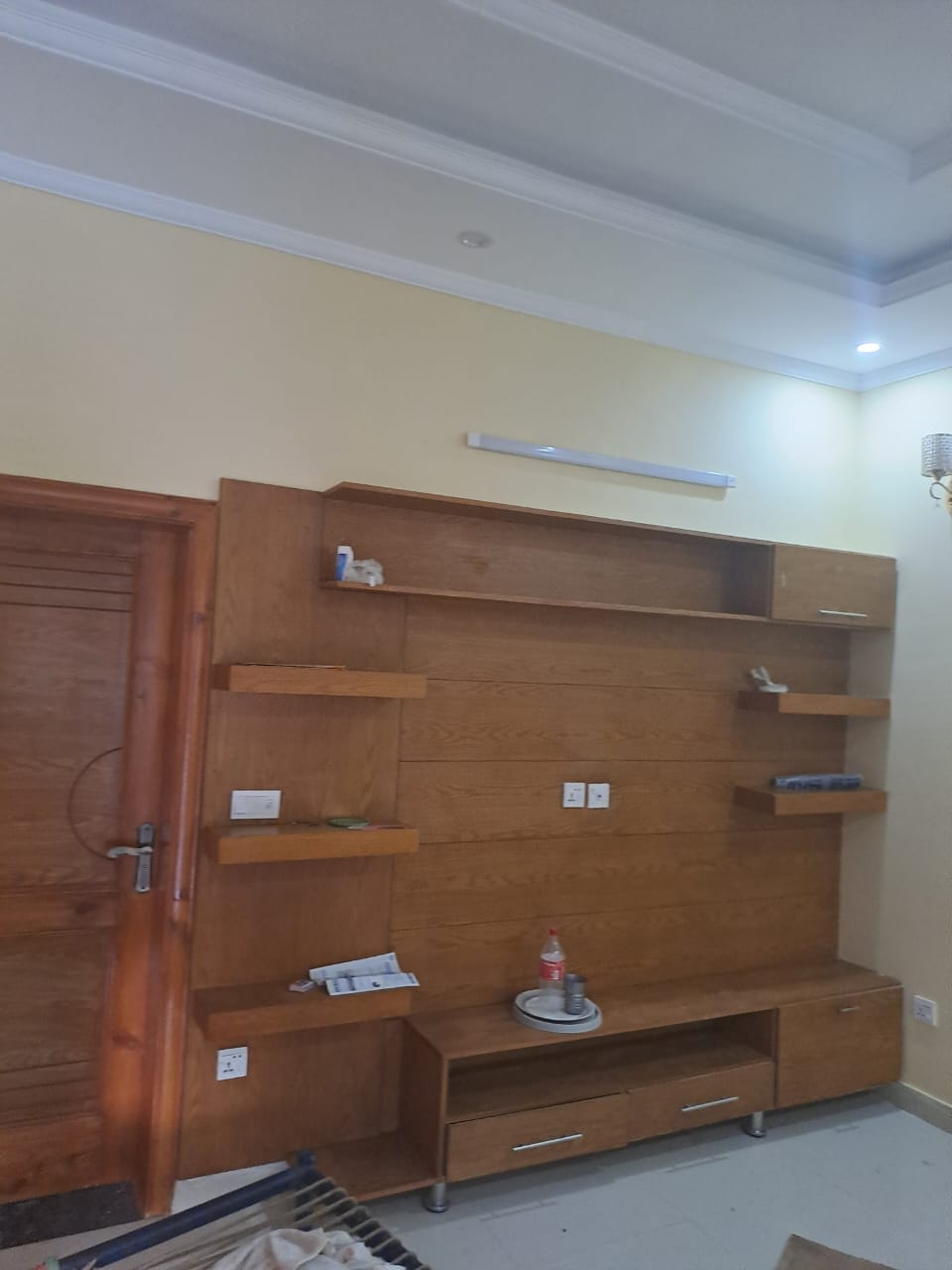 A Luxurious 1 Kanal 2nd Floor Portion For Rent Real Pix Near Shaukat Khanum UCP Lahore