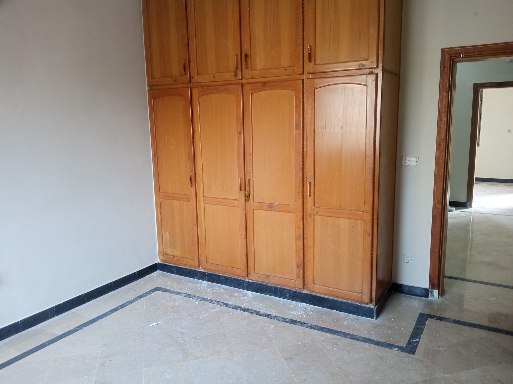 5 Marla Beautiful upper portion Available for Rent in G-11 Islamabad