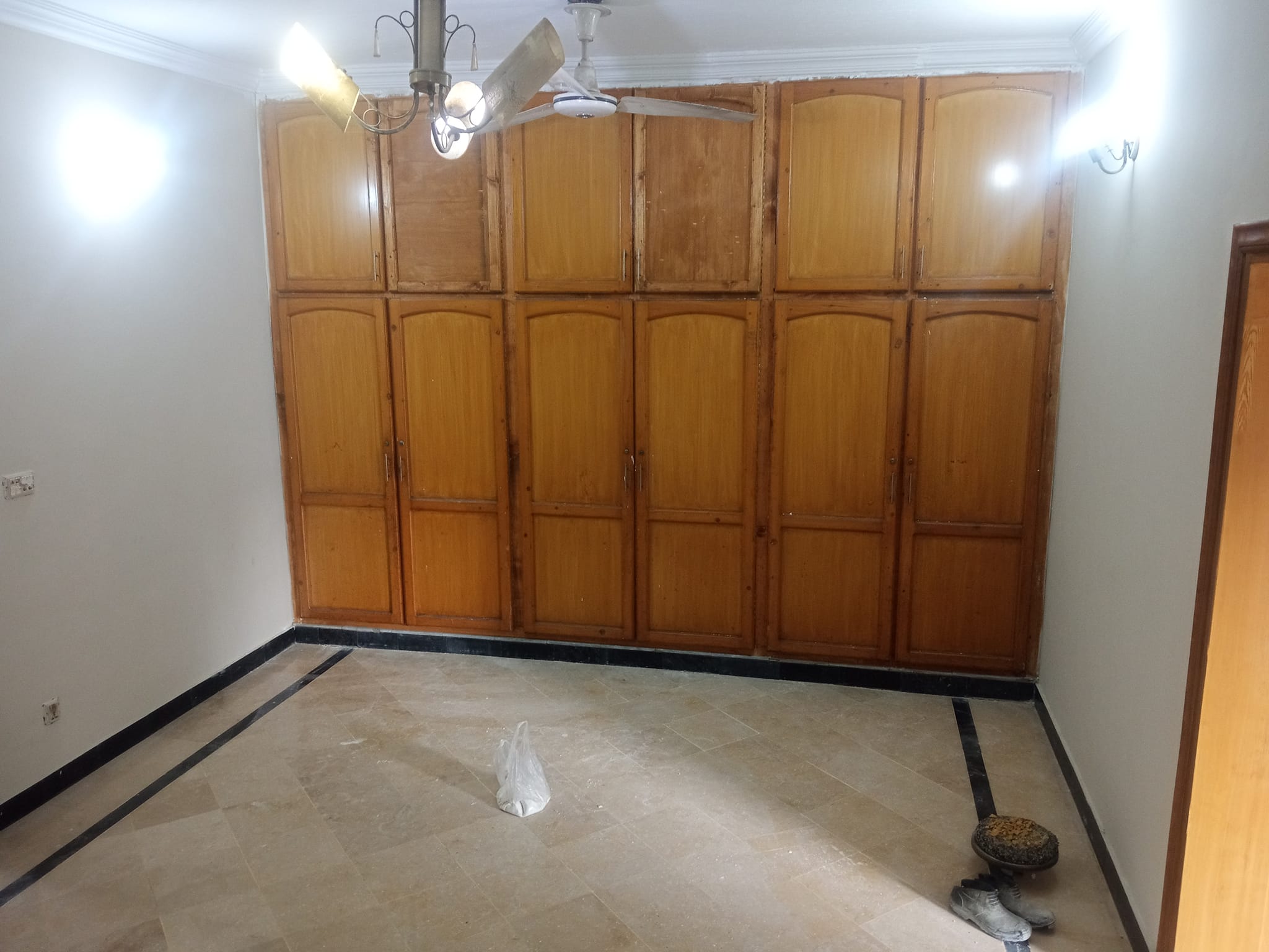 5 Marla Beautiful upper portion Available for Rent in G-11 Islamabad