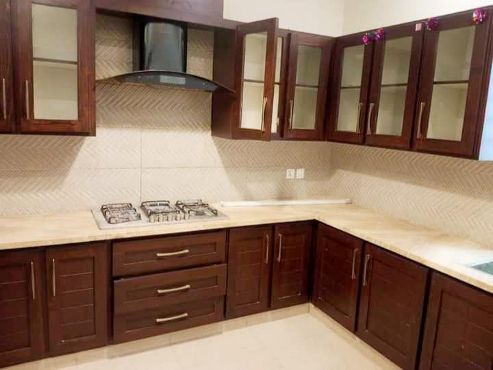 9 Marla Brand new upper portion Available for Rent in G-11 Islamabad