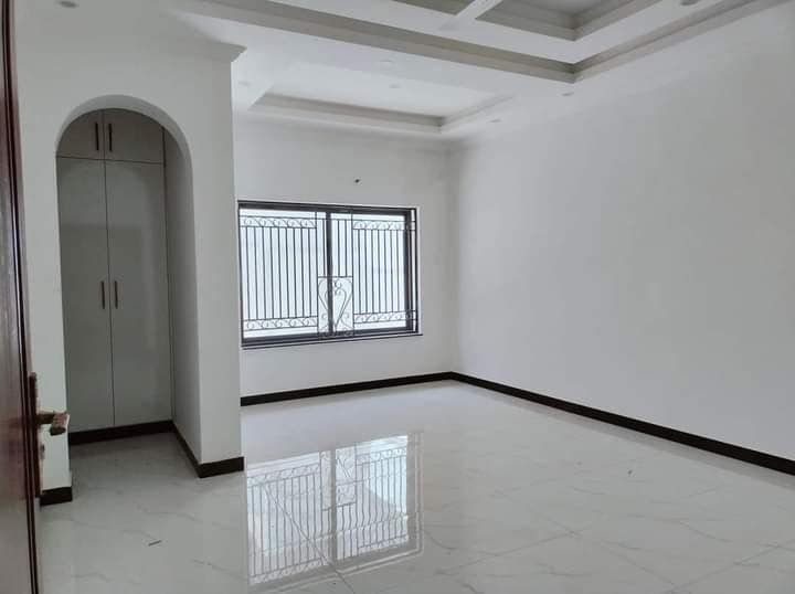 10 Marla Brand new House Available for Rent in G-10 Islamabad