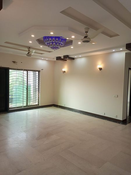 10 Marla Upper Portion for rent in DHA Phase 6 Lahore