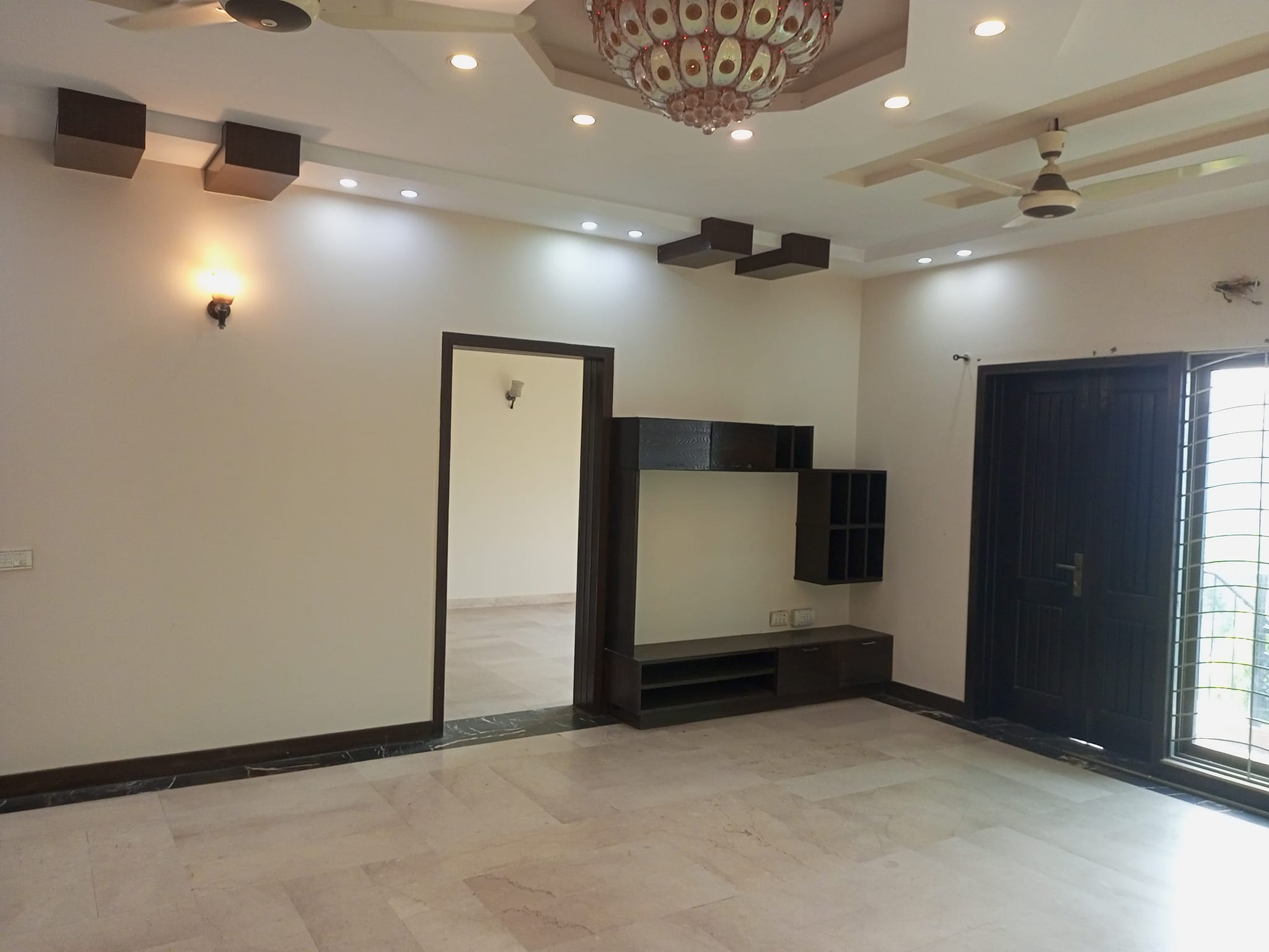 10 Marla Upper Portion for rent in DHA Phase 6 Lahore