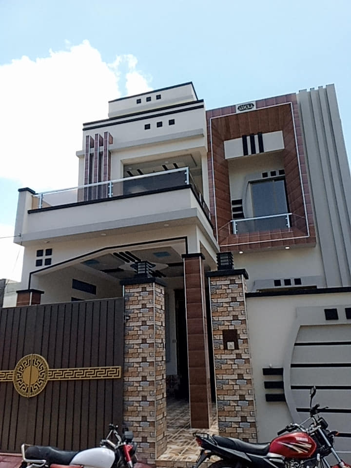 7.5 Marla Luxury Brend New Double Story House For Sale in New Model Town Bhimbhar Road Gujrat
