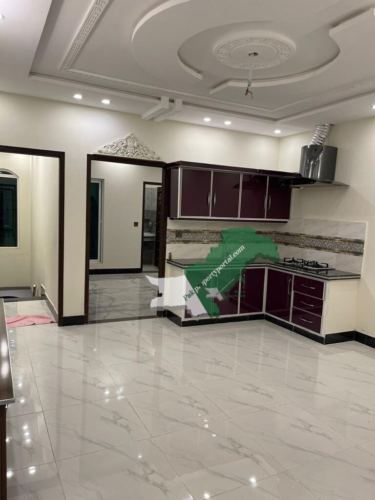 3.5 Marla house for sale in Edan coteg rod shaheen street 1  Near DHA road Adil hospital Lahore