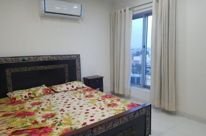 1 Bed Room Semi Furnished Apartment for Rent Bahria town Lahore