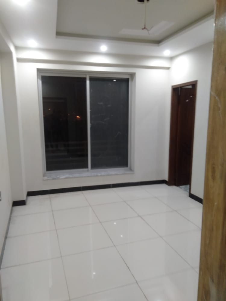 2 Bed Room Apartment For Rent in Bahria town Lahore