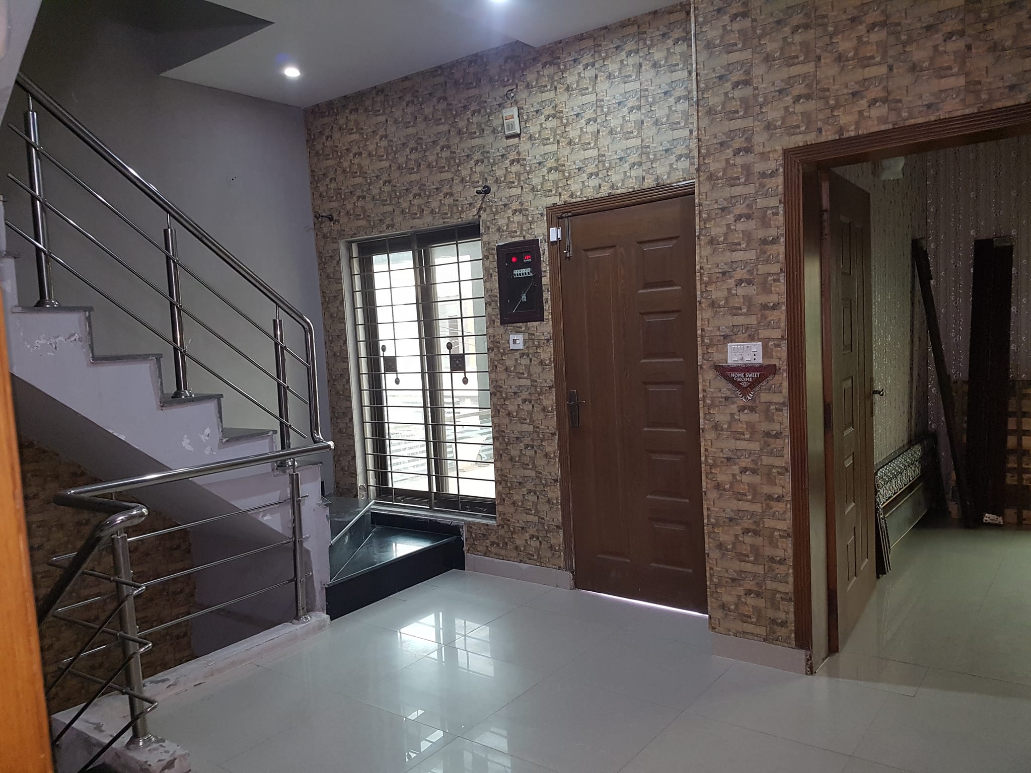 5 Marla upper portion available for Rent in Bahria town Lahore