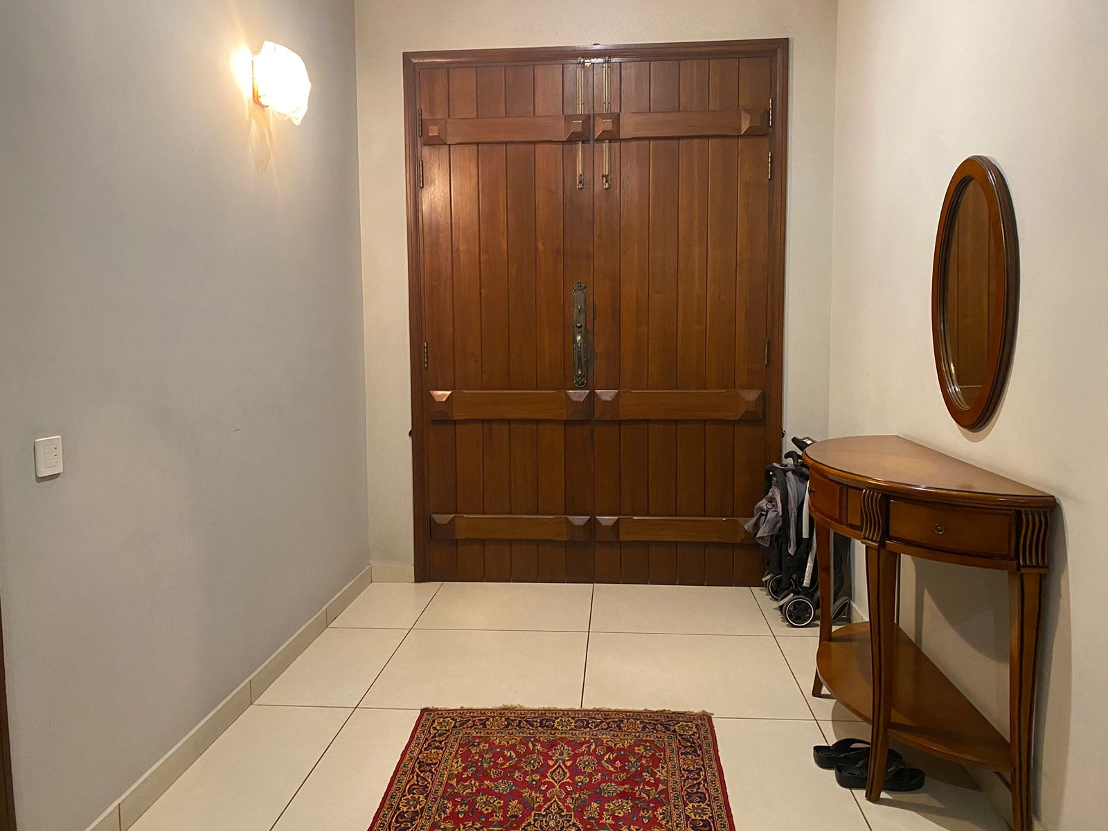 666-yard bungalow for sale in DHA Phase 8 Karachi