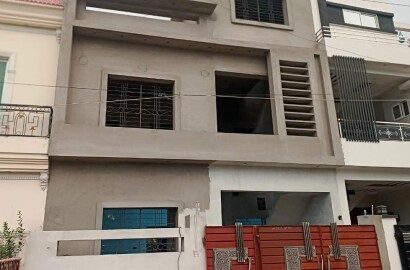 5 Marla (25.4 x 45) Grey Structure House For Sale In  Tulip Extention Block Bahria town Lahore