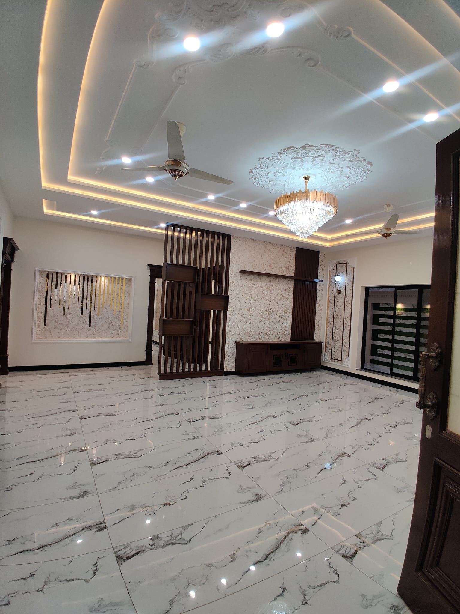 1 Kanal Banglow  Double Story House available for Sale in Wapda Town Phase 1 Multan