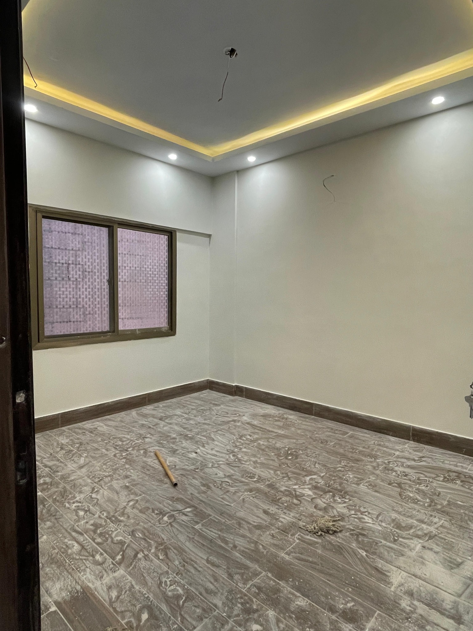 1050 sqft  Beautiful Flate for sale  The prime location of Gulshan e Iqbal Karachi