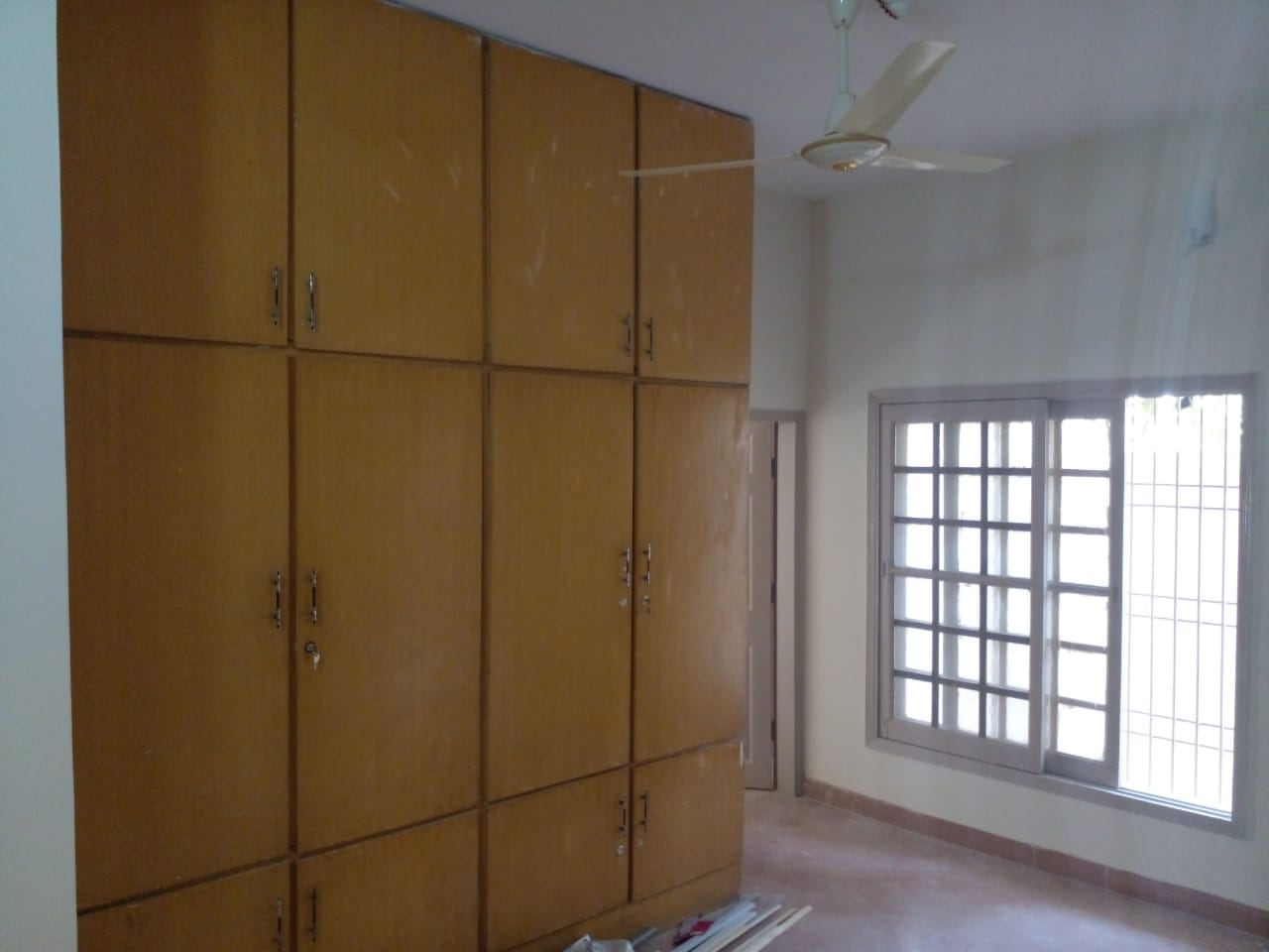 280 Yard bungalow For Sale in Gulshan Iqbal Karachi