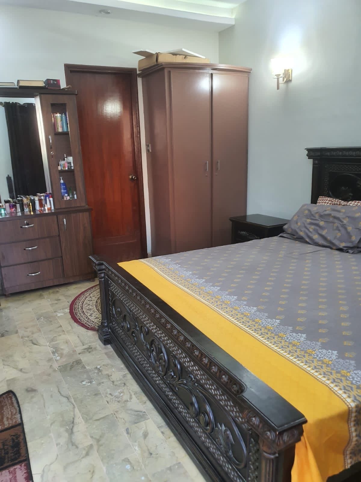 2000 Square Ft  apartment For Sale in  Gulistane Jauhar Karachi