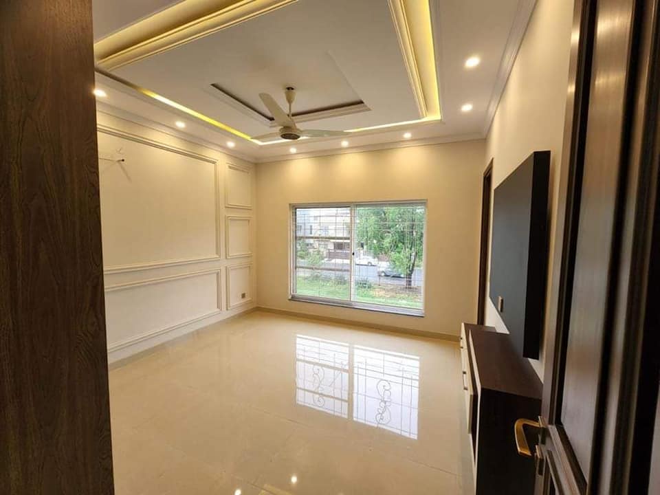 10 Marla Brand new house for sale inTariq Gardens E Block near Wapda town Lahore
