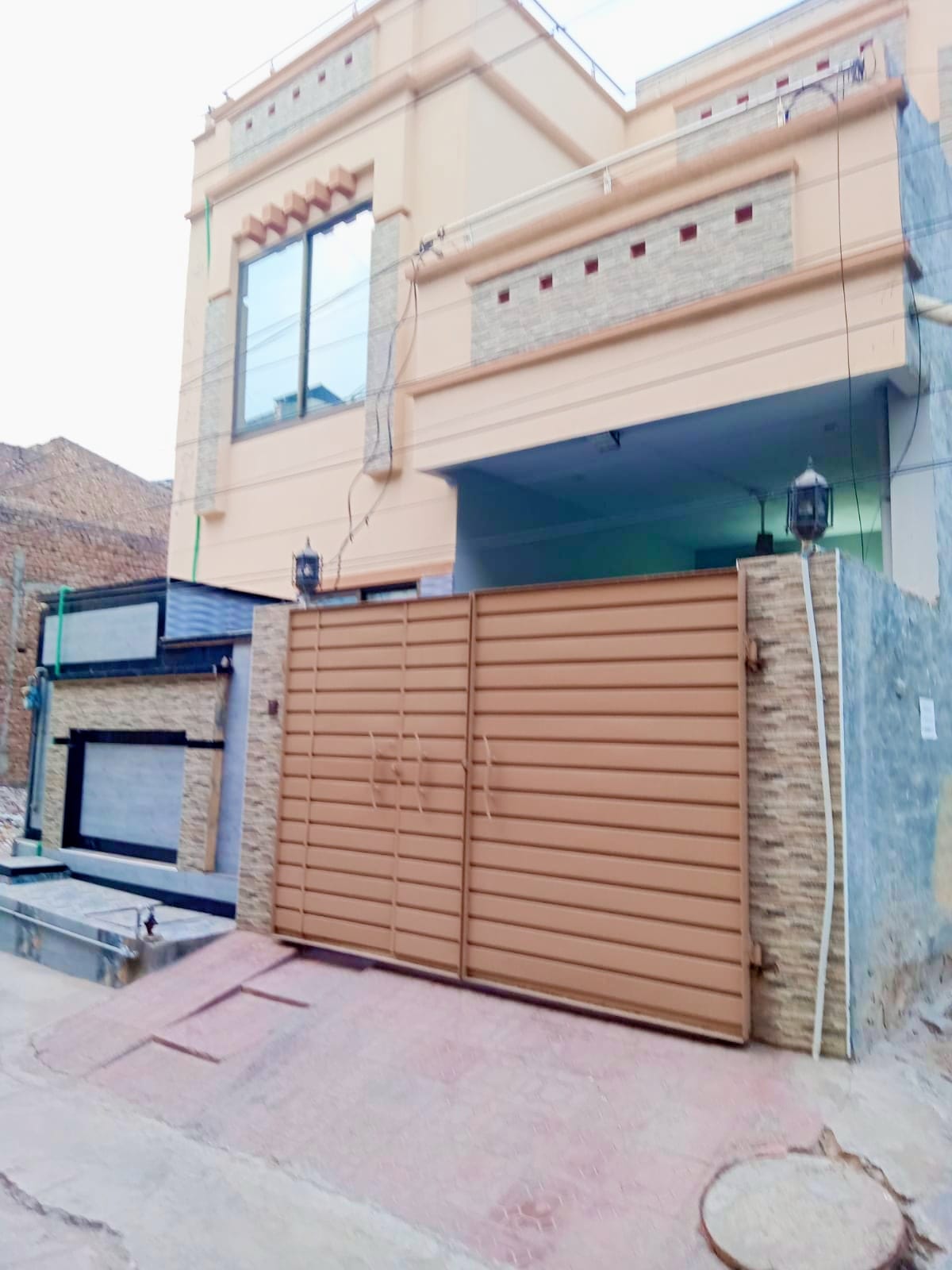 5.5 Marla Double Story House available for sale Shah Muhammad colony Sargodha