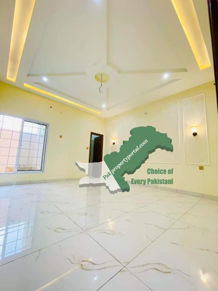 7 Marla classic house For Sale  location civil hospital road near pull dewan Bahawalpur