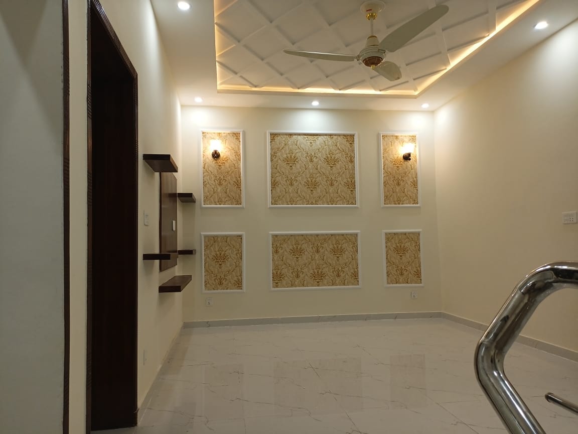 5 Marla Luxury House for Sale in Dream Garden Defence Road Lahore