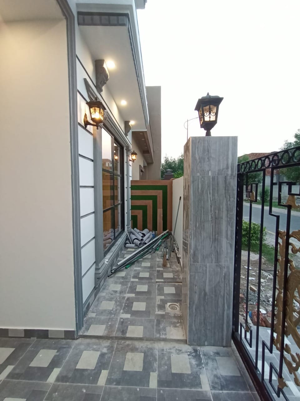 5 Marla Luxury House for Sale in Dream Garden Defence Road Lahore