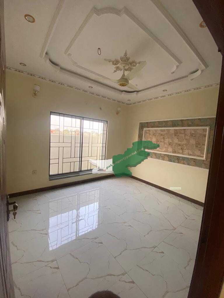 5 Marla house for sale in Park View city Lahore