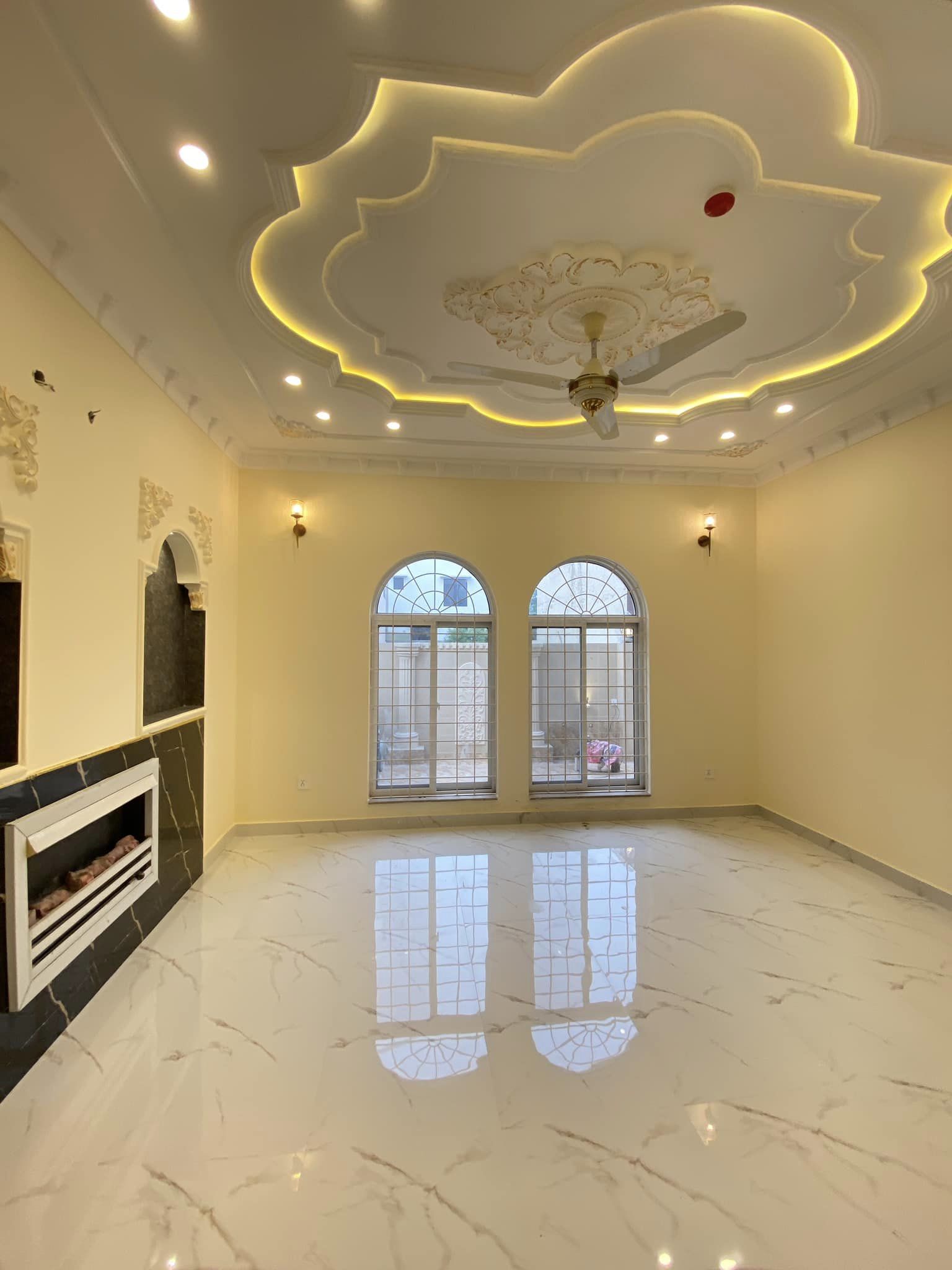 10 Marla BRAND NEW HOUSE FOR SALE in  DHA RAHBER Lahore