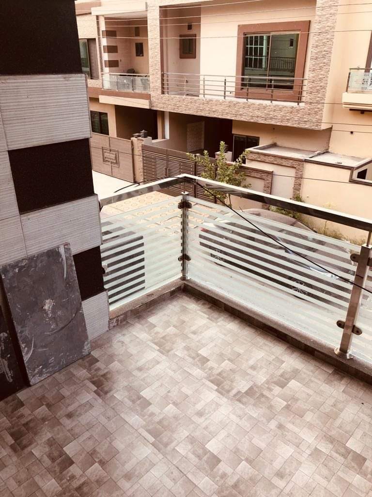 5 Marla lavish House upper portion available for rent in Canal Garden Society Near Bahria town Lahore