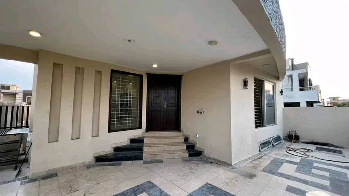 10 Marla house for sale proper double unit with basement in Bahria town phase 8 Islamabad