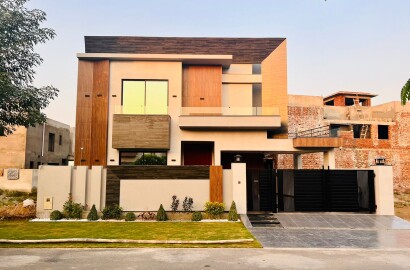 12 Marla Designer Bungalow for sale in DHA Phase 5 Lahore